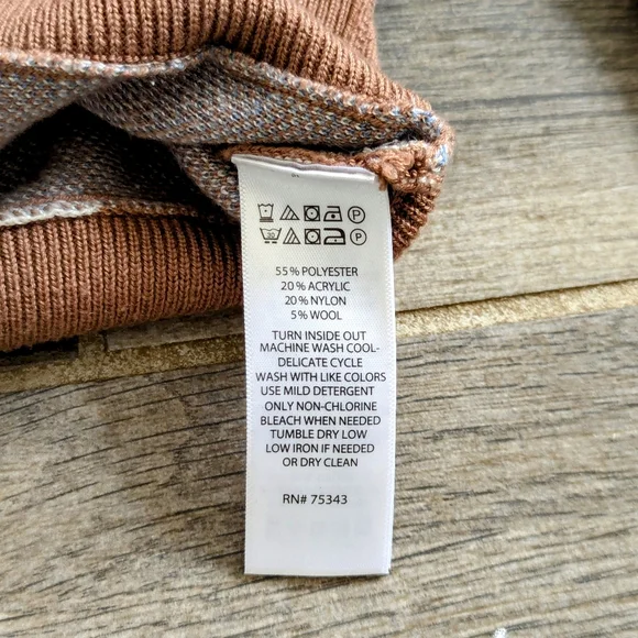 Cynthia Rowley Plaid Checkered Print Pullover Sweater Women's Size Small - Picture 6 of 9